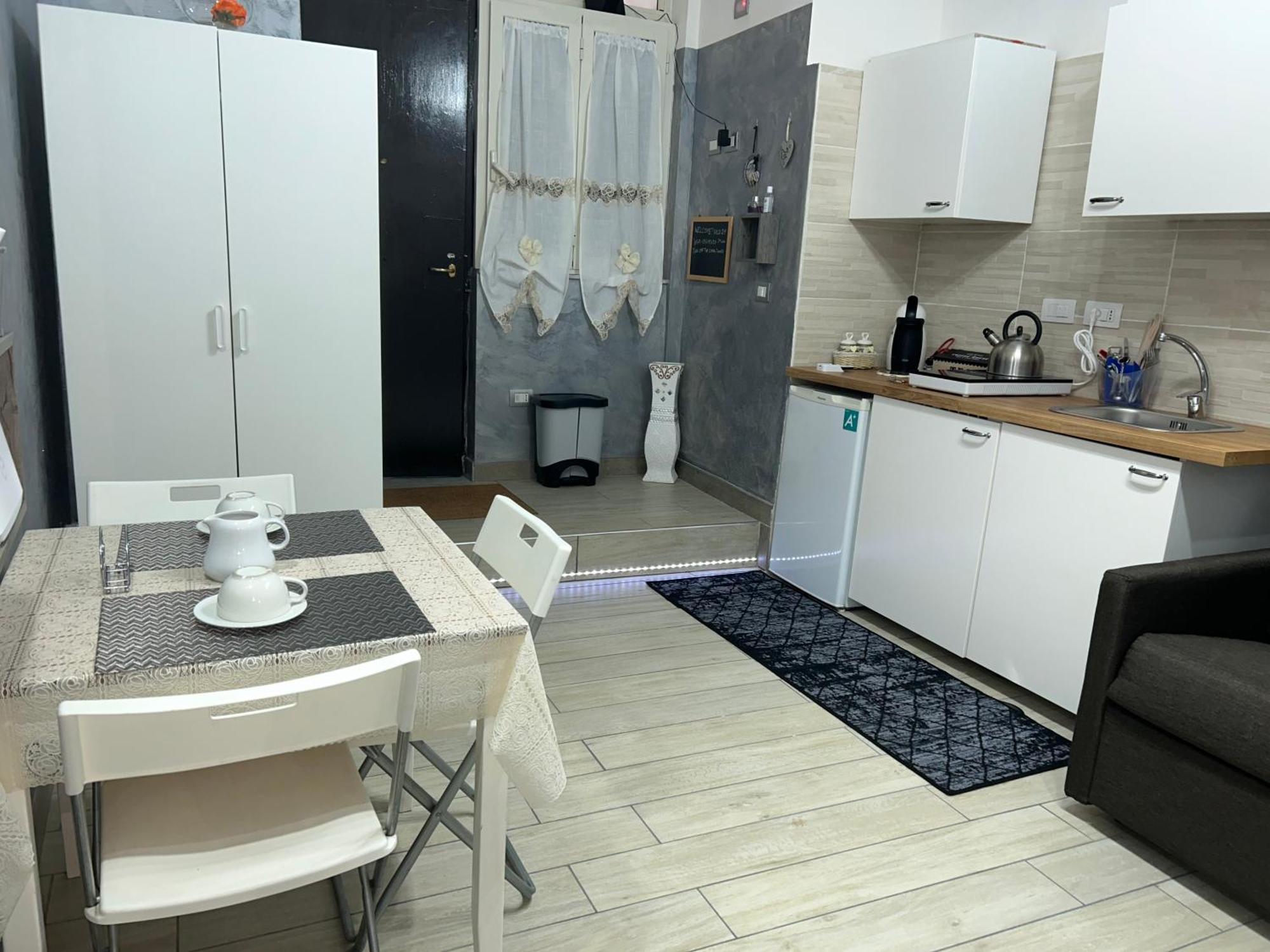 Vico21 Guest House Νάπολη Εξωτερικό φωτογραφία